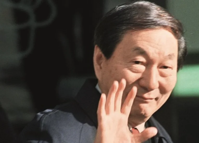 你好，我是朱镕基