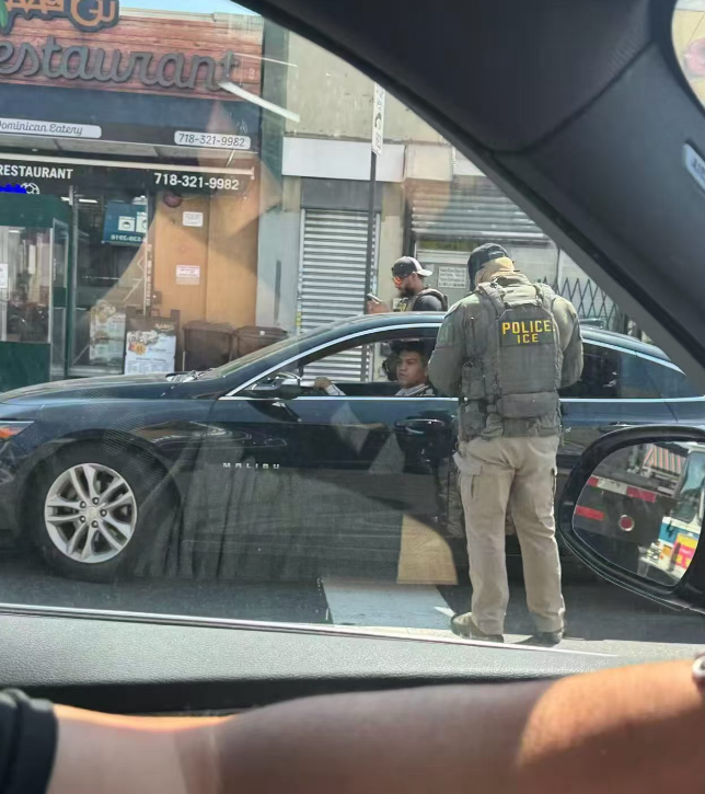 ICE在Queens，NY，11356拘留人员